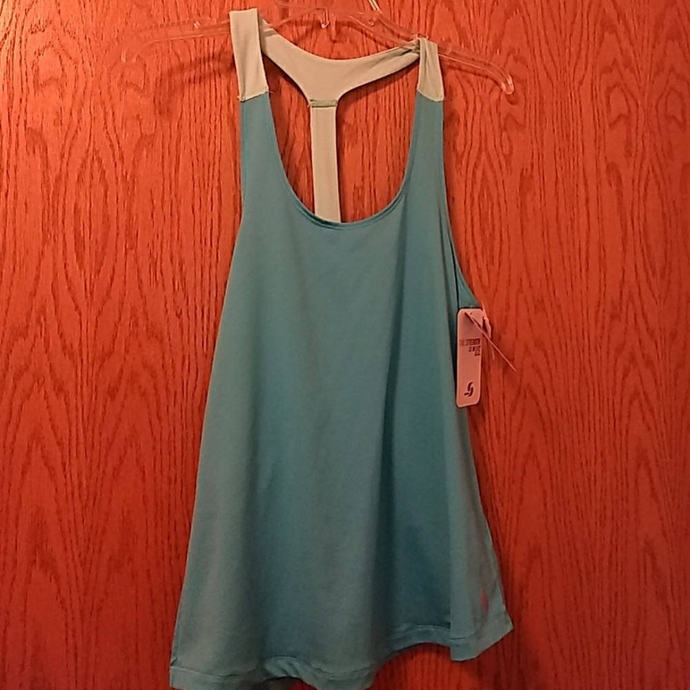 Workout tank